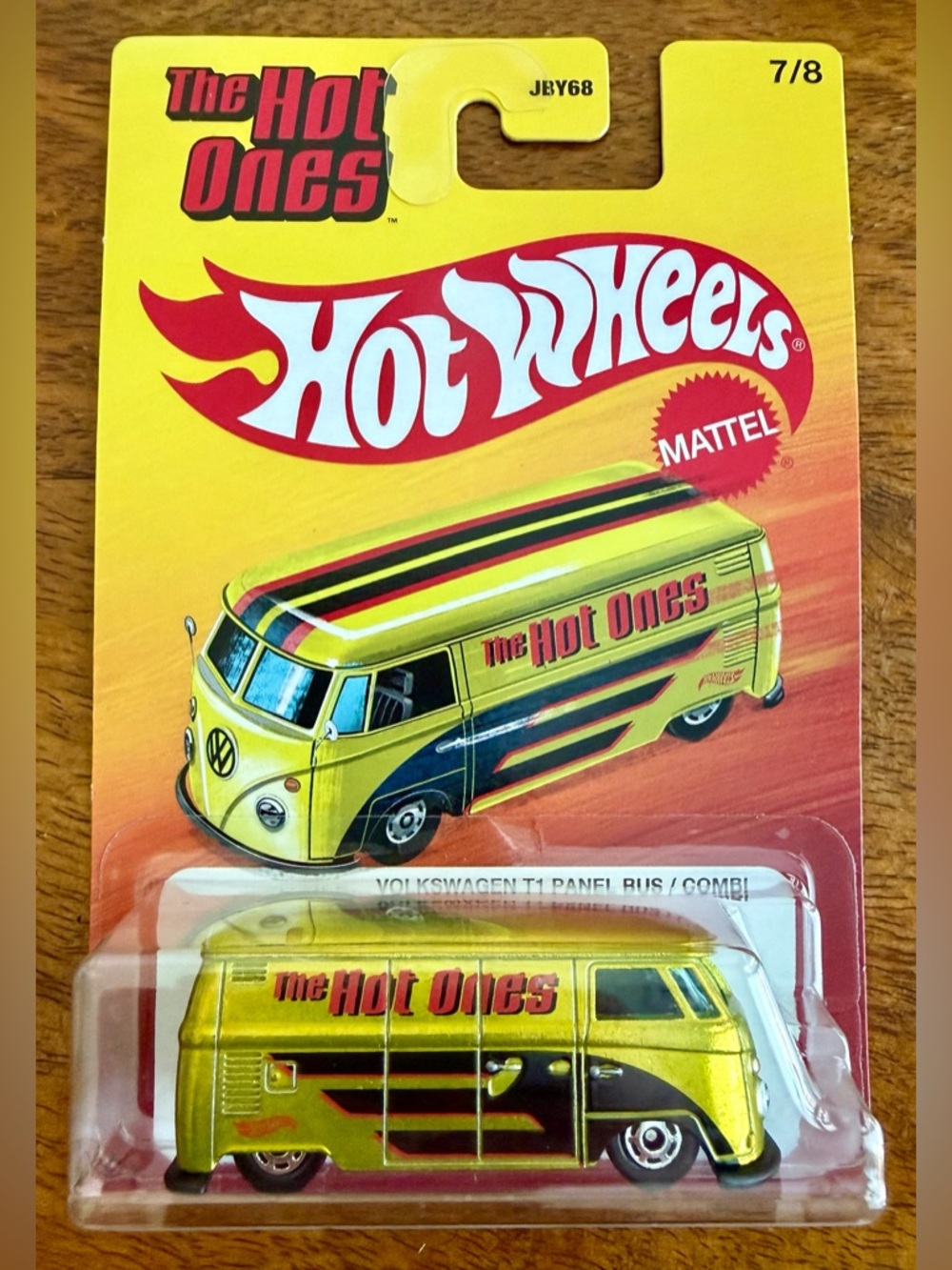 Hot Wheels Hot Ones Volkswagen T1 Panel Bus / Combi
